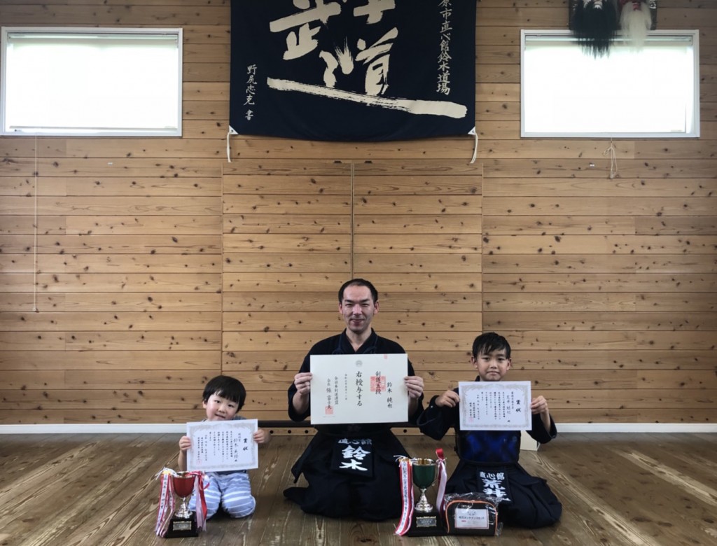 F9E9F30D-5356-4699-8DB8-4211C6B03A4B